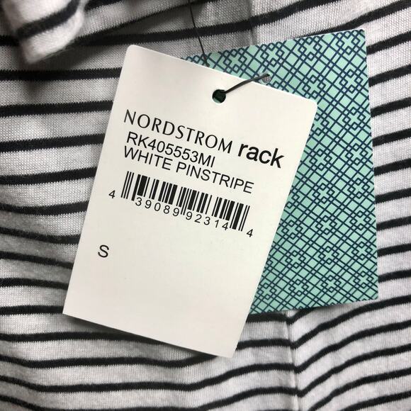 Susina White Pinstripe Square Neck Short Sleeve Striped T-Shirt - Size Small - Picture 10 of 10